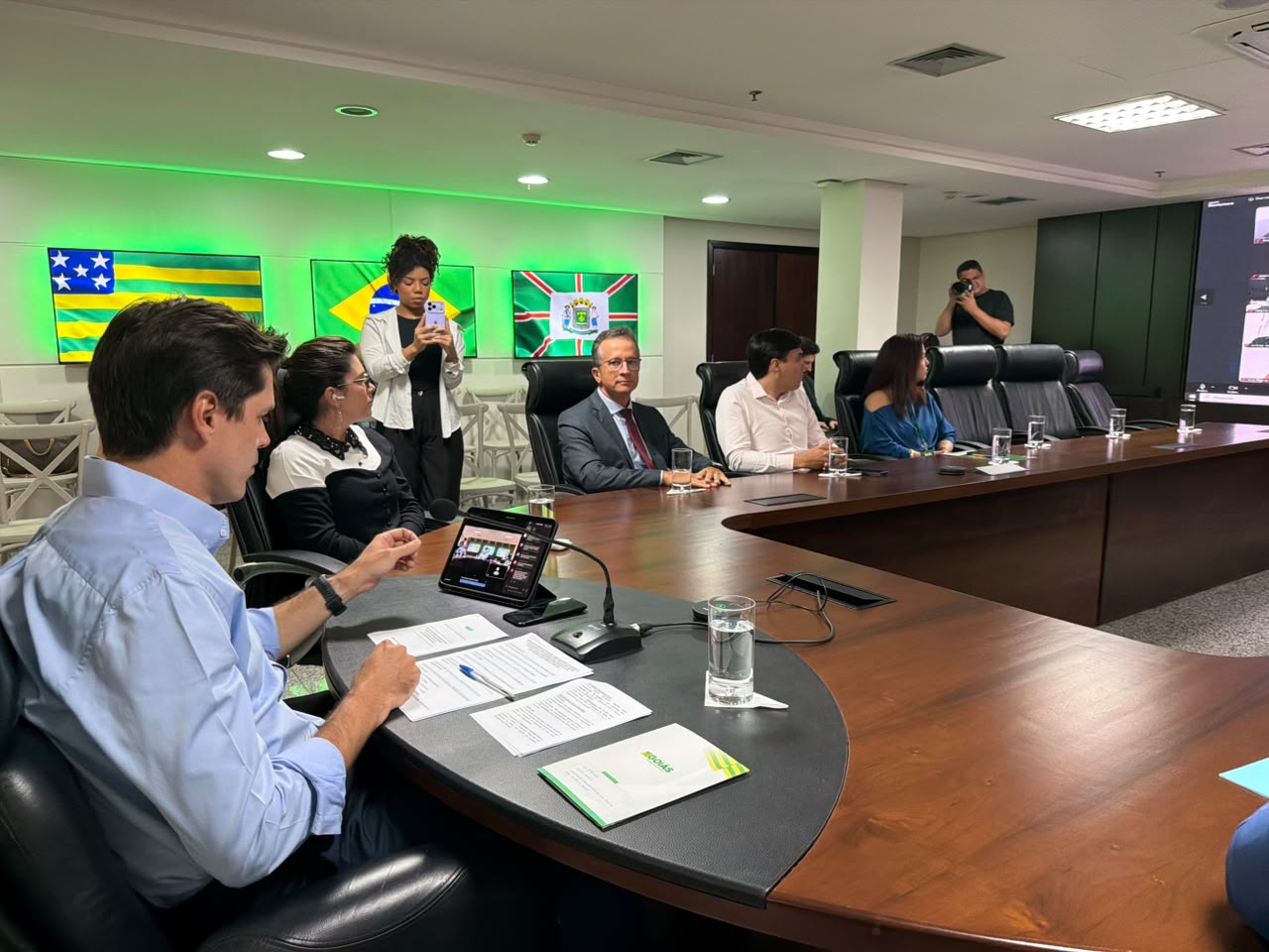 Cremego participa de reunião sobre combate à dengue em Goiás